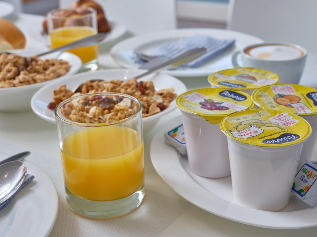 Felix Hotels - Hotel Residence Porto San Paolo Luaran gambar